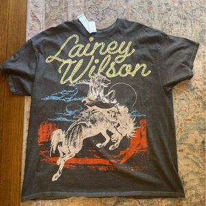 Urban Outfitters Lainey Wilson Graphic Tee NEW